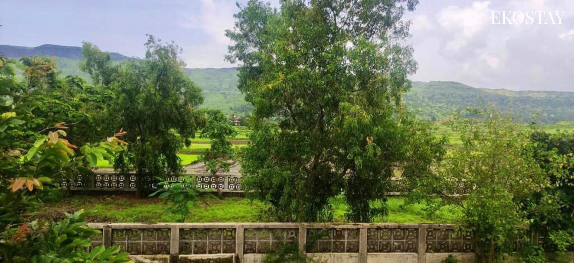 Eko Stay- Brickstone Villa Igatpuri Bagian luar foto